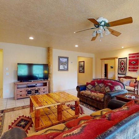 Sunflower Lodge باغوسا سبرينغز المظهر الخارجي الصورة