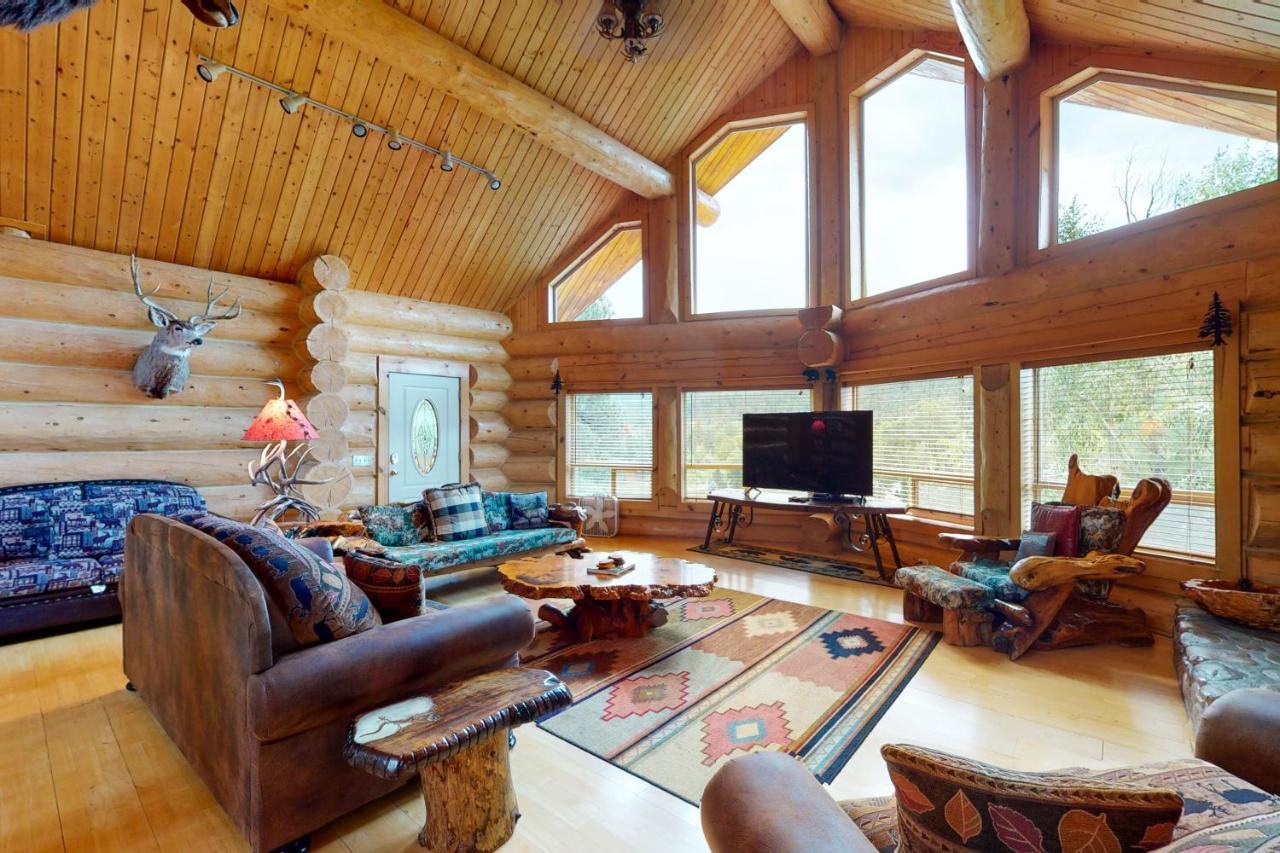 Sunflower Lodge باغوسا سبرينغز المظهر الخارجي الصورة
