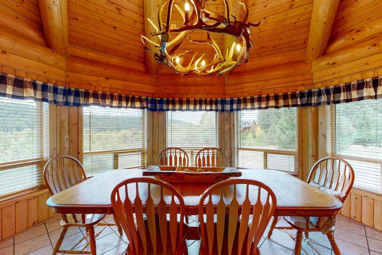 Sunflower Lodge باغوسا سبرينغز المظهر الخارجي الصورة