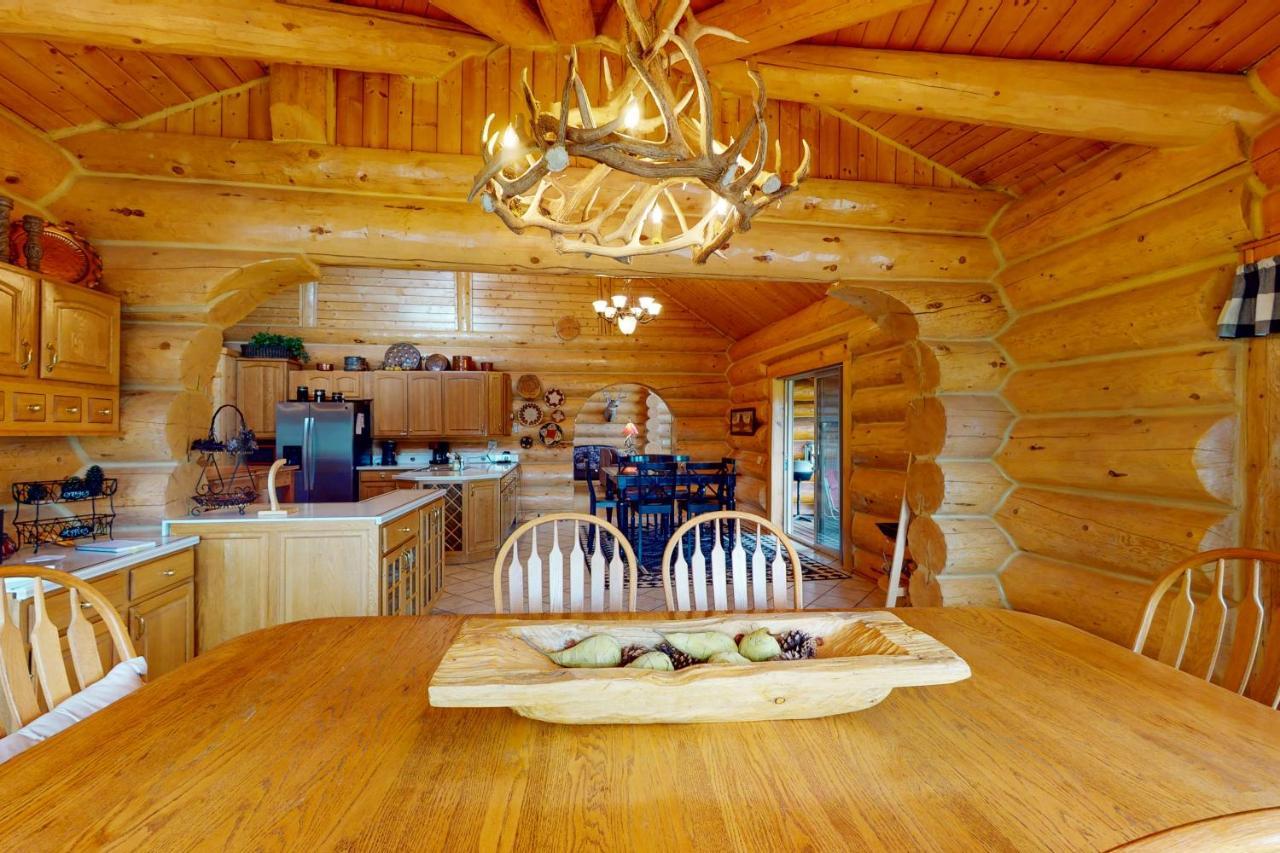 Sunflower Lodge باغوسا سبرينغز المظهر الخارجي الصورة