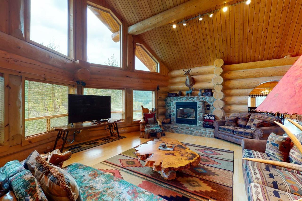 Sunflower Lodge باغوسا سبرينغز المظهر الخارجي الصورة